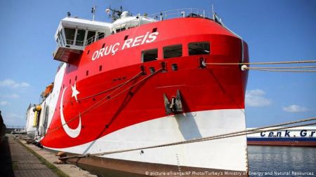 Deutsche Welle: Οδηγούνται σε πόλεμο Ελλάδα-Τουρκία;