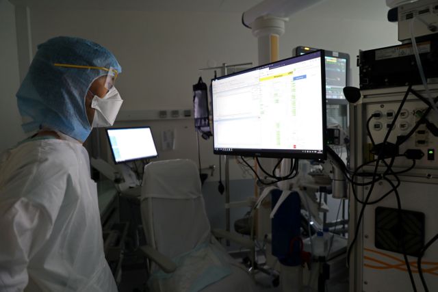 Γαλλία: Υποχρεωτικό το τεστ στα σύνορα για ταξιδιώτες από 16 χώρες