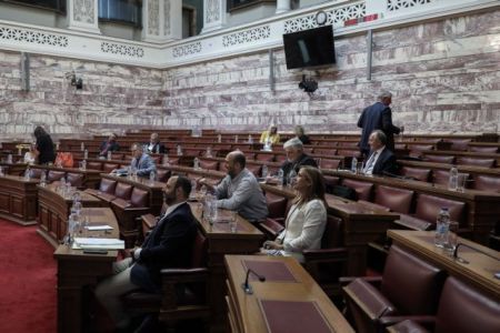 Στη Βουλή το νομοσχέδιο για την αξιολόγηση των νοσοκομείων