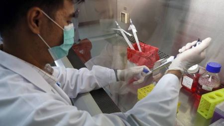 Κικίλιας: Προαιρετικό το εμβόλιο για Covid-19