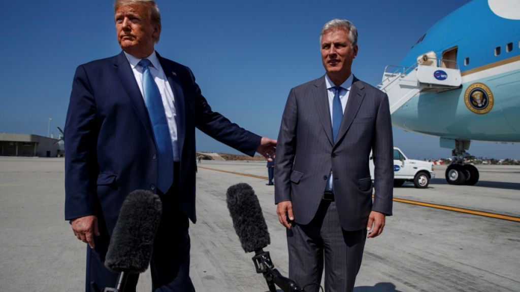 ΗΠΑ: Θετικός στον κορωνοϊό ο σύμβουλος εθνικής ασφαλείας του Τραμπ