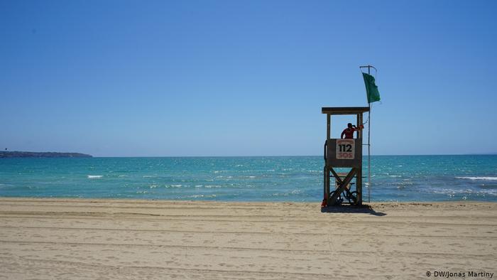 Πλήγμα για τον ισπανικό τουρισμό η βρετανική καραντίνα