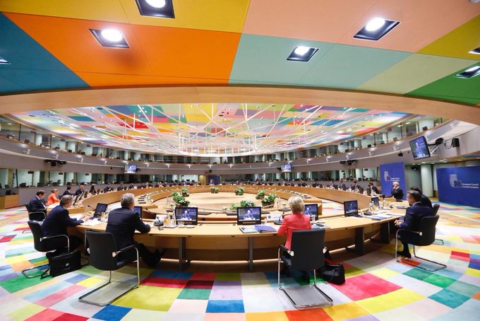 Ο κορωνοϊός ενώνει την Ευρώπη