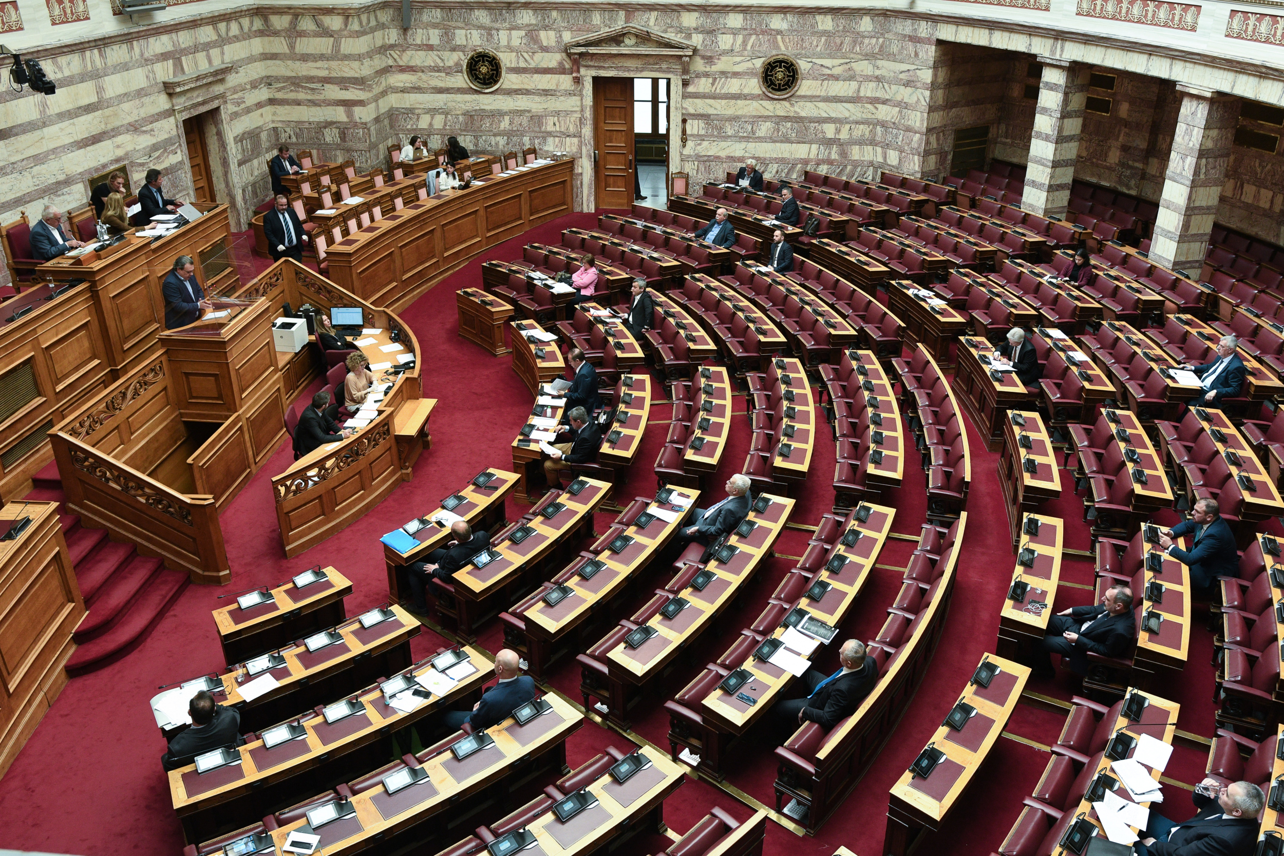 ΣΥΡΙΖΑ: Τροπολογία 69 βουλευτών για την προστασία της πρώτης κατοικίας