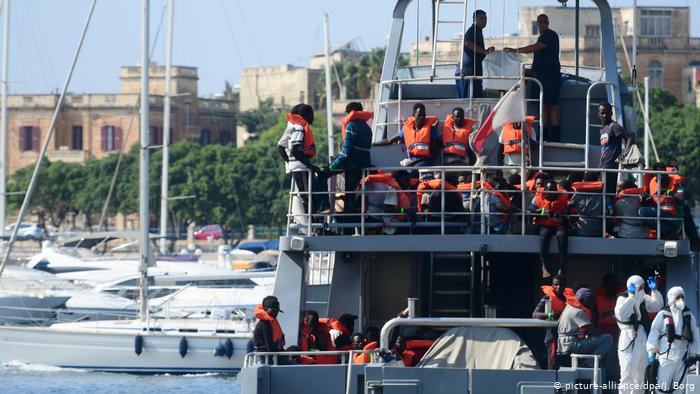 Σικελία: Ο στρατός θα επιτηρεί την καραντίνα μεταναστών