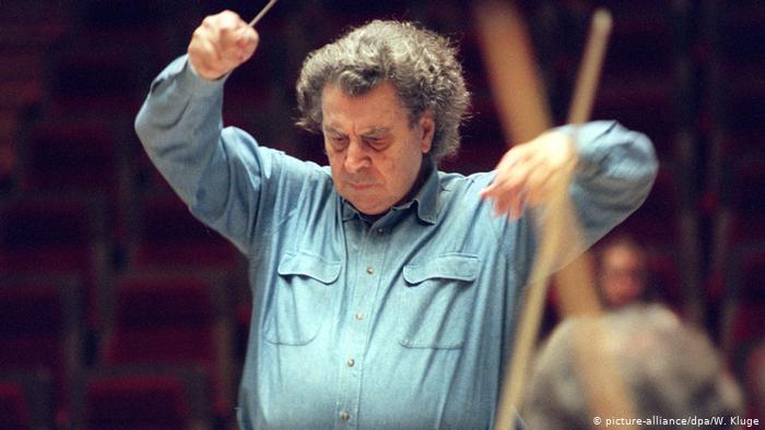 Γερμανικός Τύπος: «Ο απρόβλεπτος λαϊκός ήρωας κλείνει τα 95»