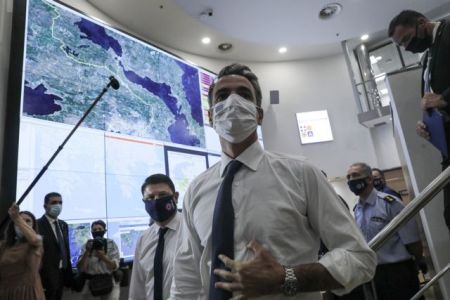 Η Ιμπιζα, η Μύκονος και η ανησυχία του Μητσοτάκη