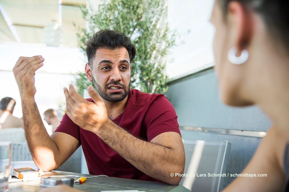 Άχμεντ: «Με ξυλοκόπησαν οι ακροδεξιοί,  αγαπώ την Ελλάδα»