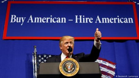 ΗΠΑ: Μπούμερανγκ οι περιορισμοί στη χορήγηση βίζας;