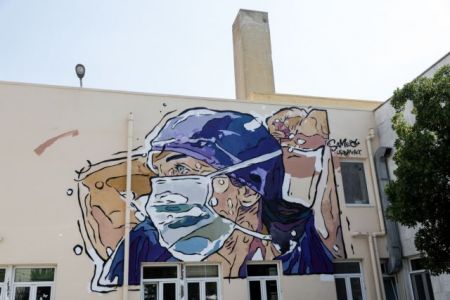 Κορωνοϊός: Επιδεινώθηκε το υγειονομικό σκέλος στην Ελλάδα