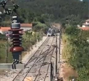 Πορτογαλία: Ένας νεκρός και δεκάδες τραυματίες από σύγκρουση τρένου