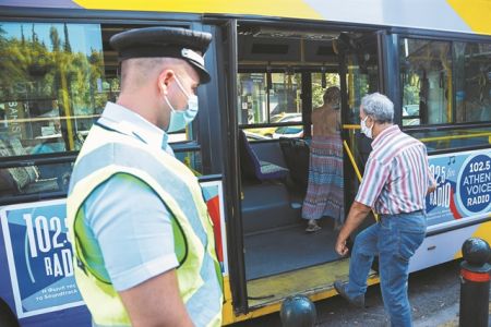 Οι νέοι στη θέση των… ηλικιωμένων
