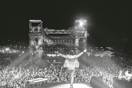 «Κόκκινες γραμμές μουο ρατσισμός και η βία»