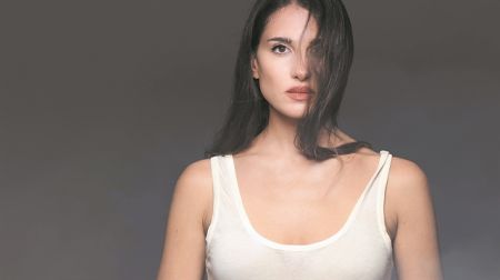 «Είμαι εναντίον της ψυχαναγκαστικής χαράς»