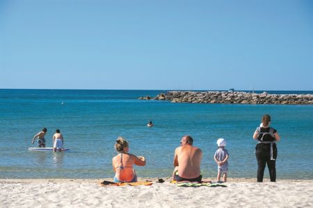«Εσείς, γιατρέ, τι θα κάνετε το καλοκαίρι;»