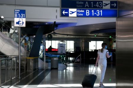 Από ποιές χώρες αποκλείονται οι πτήσεις προς Ελλάδα έως 15 Αυγούστου