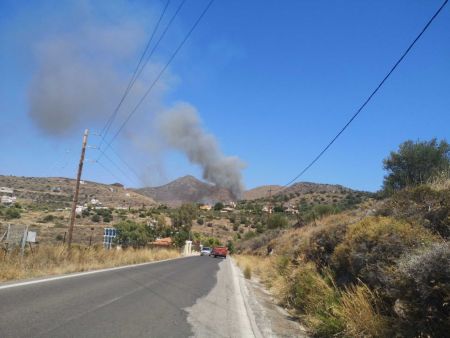 Φωτιά στην Αίγινα