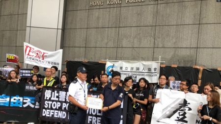 Πεκίνο: Υπόσχεται αντίποινα αν η Ουάσιγκτον εκδιώξει κινέζους δημοσιογράφους από τις ΗΠΑ