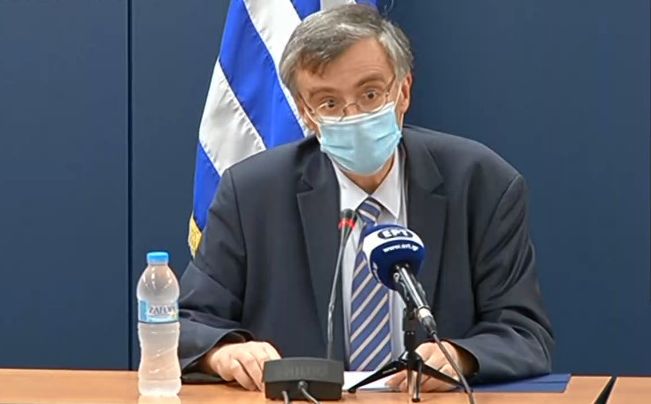 Τσιόδρας: Δεν θα λυγίσουμε, θα τα καταφέρουμε