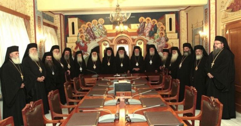 Κορωνοϊός : Σε καραντίνα ο Ιερώνυμος και όλα τα μέλη της Ιεράς Συνόδου | tovima.gr