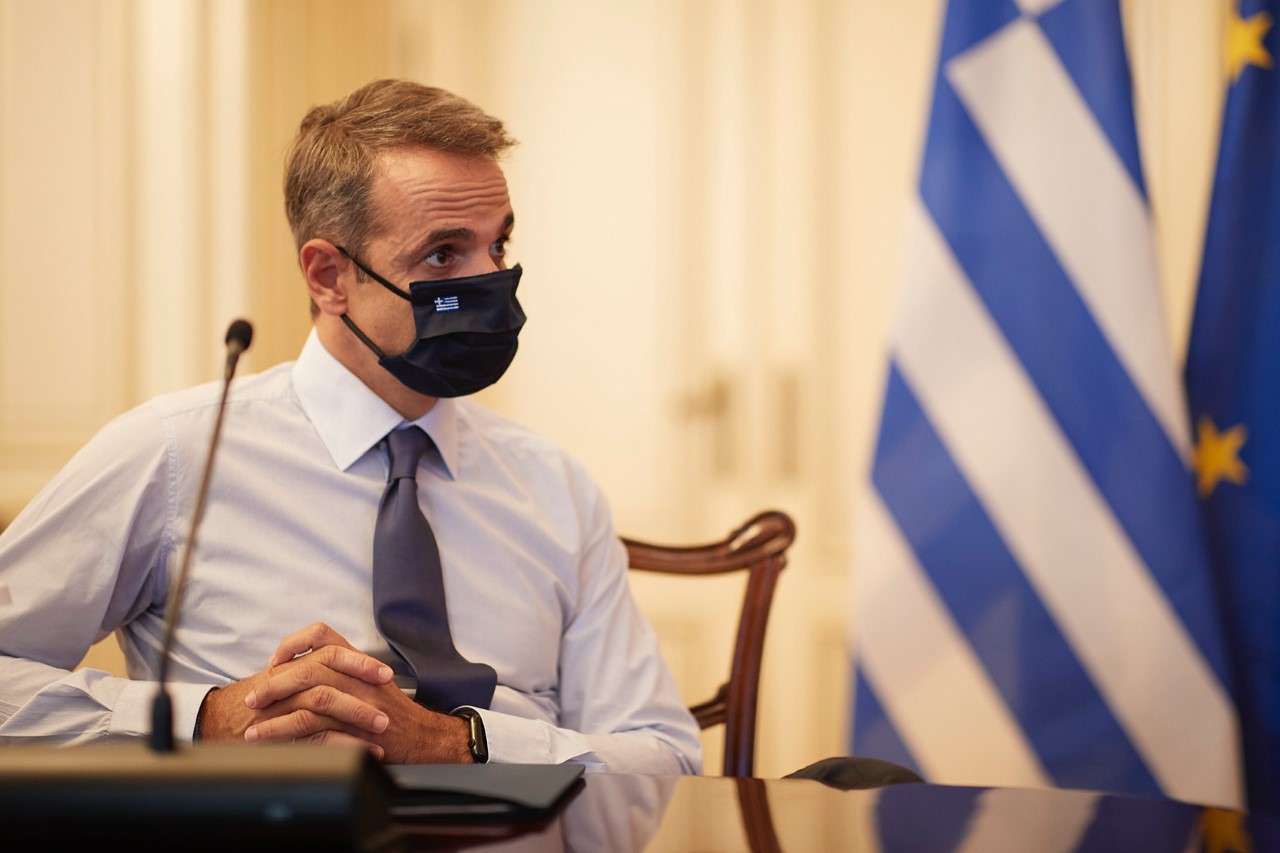 Mητσοτάκης: Εθνικό εμβόλιο το φιλότιμό μας – Μόνιμος συνοδός η μάσκα