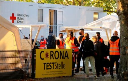 Κορωνοϊός: Πιο αυστηρά μέτρα, ακόμα και lockdown, περιμένουν οι Γερμανοί