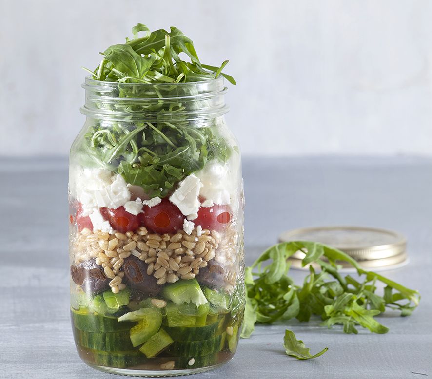 Ελληνική σαλάτα στο  βάζο!