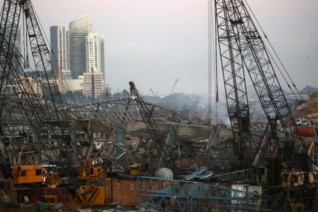 Πρόεδρος Λιβάνου: Ενδεχόμενο εξωτερικής ανάμειξης στην έκρηξη