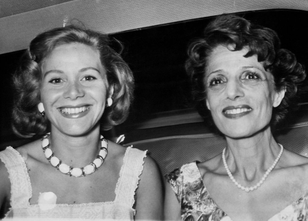 Ευγενία και Τίνα, Τζάκι και Λι