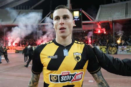 Βράνιες προς ΑΕΚ : Τελειώνω με την Άντερλεχτ και έρχομαι στην Αθήνα