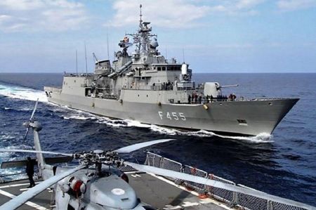 AP: Κίνδυνος ταχείας ανάφλεξης στο Αιγαίο σε περίπτωση σύγκρουσης πολεμικών πλοίων