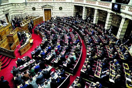 Στη Βουλή την προσεχή εβδομάδα οι συμφωνίες για ΑΟΖ με Ιταλία και Αίγυπτο