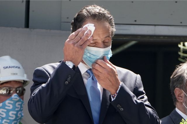 Συνέδριο Δημοκρατικών: «Ευρωπαϊκός ο κορωνοϊός» είπε ο Κουόμο ειρωνευόμενος τον Τραμπ