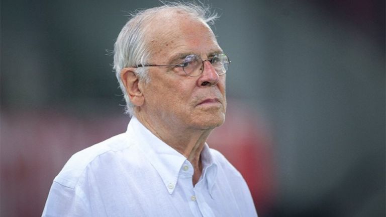 Το τελευταίο αντίο στον Σάββα Θεοδωρίδη