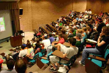 Πανεπιστήμια : Τα μέτρα για την αποφυγή διάδοσης του κορωνοϊού κατά την εξεταστική