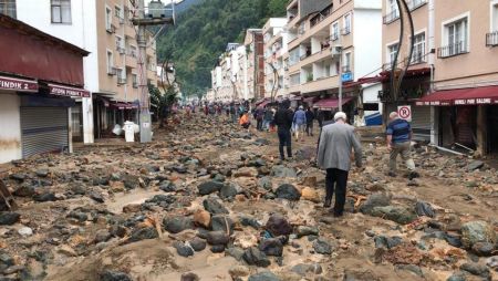 Πλημμύρες στην Τουρκία: 4 νεκροί και 11 αγνοούμενοι