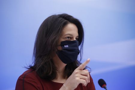 Κεραμέως : Πιθανή παράταση στο άνοιγμα των σχολείων – Ολα τα μέτρα