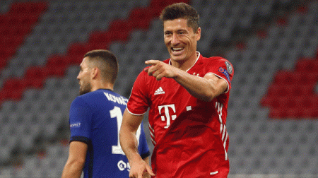 Ο Λεβαντόφσκι «έπιασε» τον Κρόιφ