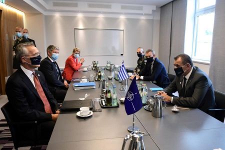 Παναγιωτόπουλος προς ΝΑΤΟ: Μη αποδεκτή η πολιτική ίσων αποστάσεων