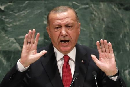 Νέα απειλή Ερντογάν: Θα πάρουμε ό,τι δικαιούμαστε σε Μεσόγειο και Αιγαίο