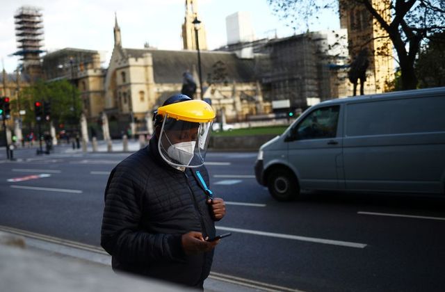 FT για COVID-19 : Τα στατιστικά και ο κίνδυνος