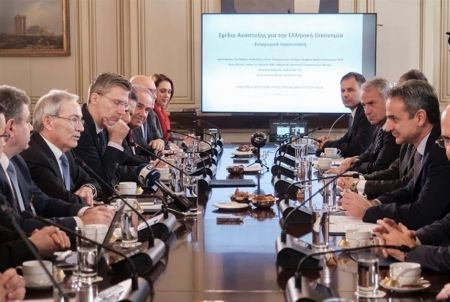 Ευρωπαϊκές «ελλείψεις» στην Ενδιάμεση Έκθεση Πισσαρίδη