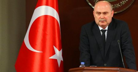 Νέα αιχμηρή επιστολή Σινιρλίογλου στον ΟΗΕ: Στις διερευνητικές επαφές δεν συζητάμε μόνο την οριοθέτηση της υφαλοκρηπίδας