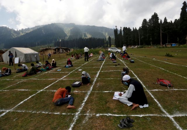Κορωνοϊός: Παγκόσμιο ρεκόρ ημερήσιων κρουσμάτων στην Ινδία – Ξεπέρασε τις ΗΠΑ | tovima.gr