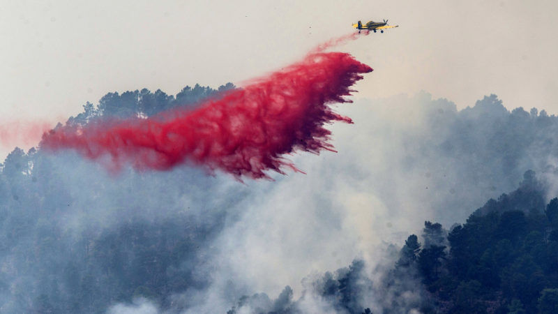 Ισπανία: Τουλάχιστον 3.200 άνθρωποι εγκαταλείπουν τις εστίες τους λόγω πυρκαγιάς