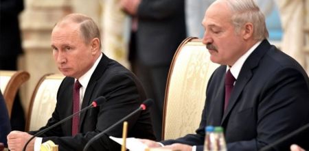 Λευκορωσία: Πρόσκληση Πούτιν σε Λουκασένκο για επίσκεψη στο Κρεμλίνο