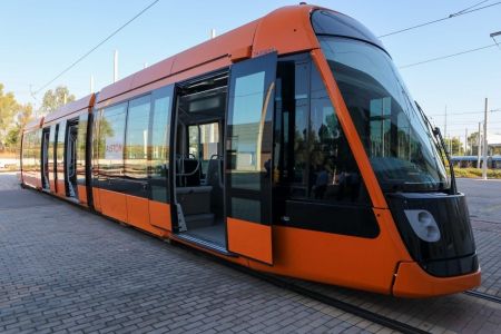 Στην πρώτη γραμμή το Τραμ της Αθήνας