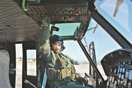 Οι αμαζόνες των ελικοπτέρων