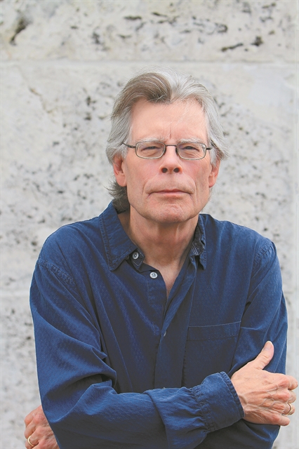 Ο δεξιοτέχνης του εξωλογικού