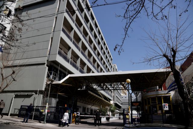 Αμετανόητος ο 26χρονος με κορωνοϊό που το έσκασε από τον Ευαγγελισμό